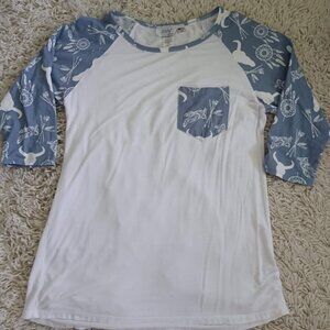 Jody California Women’s L Raglan Baseball Tee Top White Blue Boho Western Print